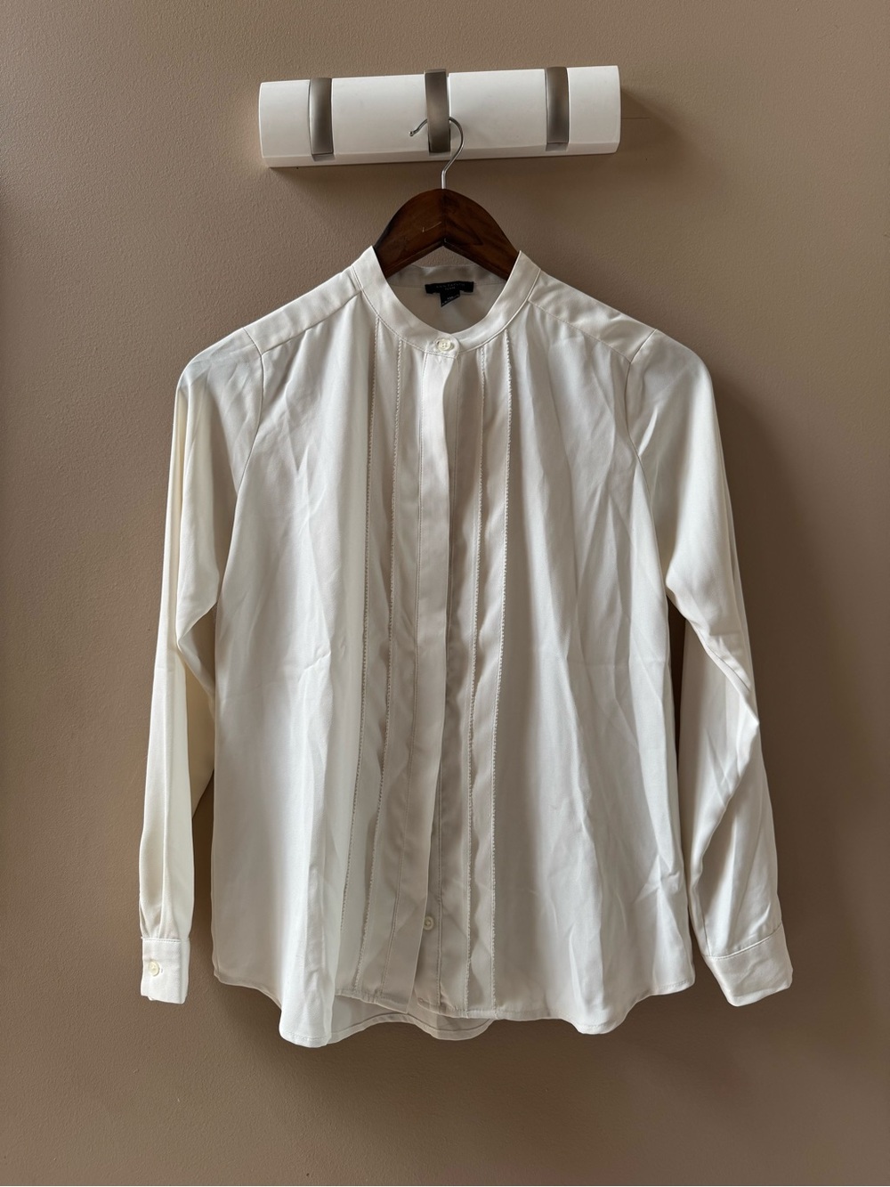 Ann Taylor Cream Band-Collar Button-Down Shirt